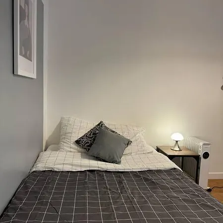 Apartment Flat,place D La Republique Paris